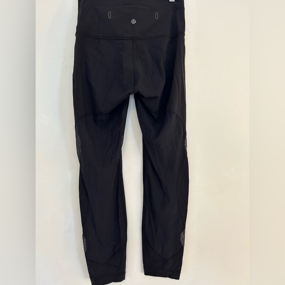 🖤 LULULEMON Mesh-Back High Waist Leggings Size 6 - Picture 4 of 5